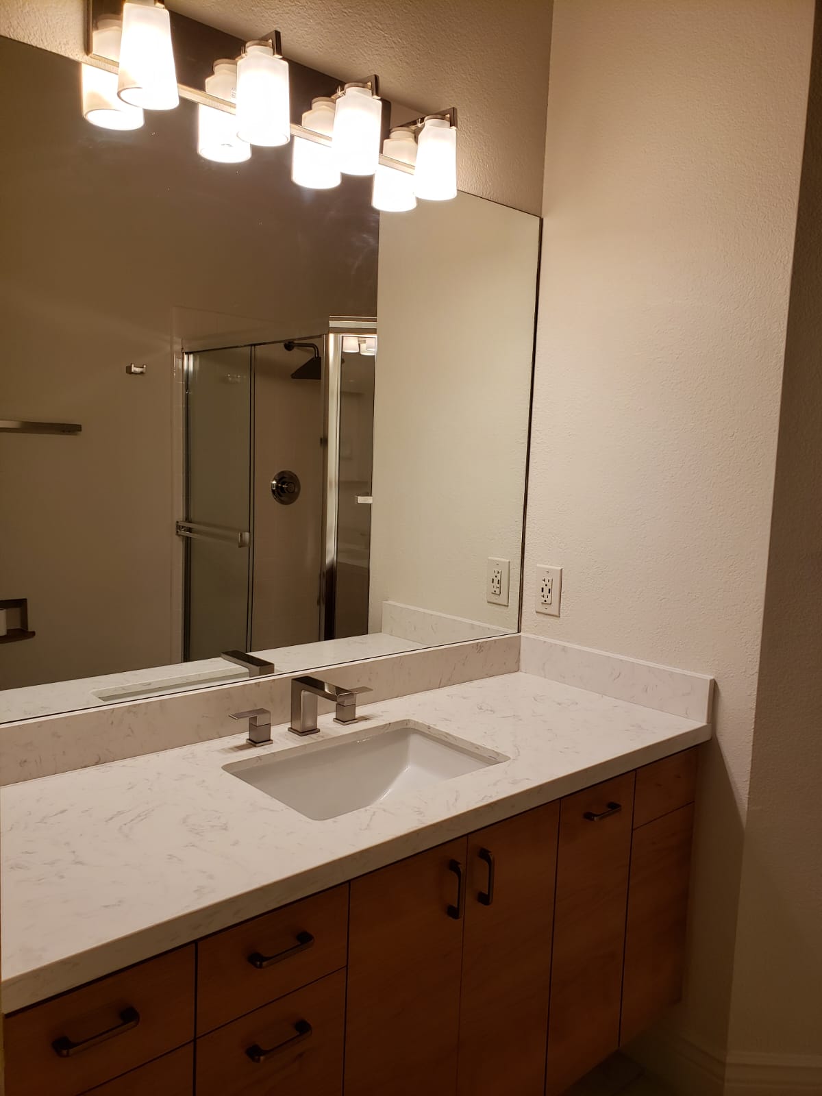 Hernandez Construction LLC Image